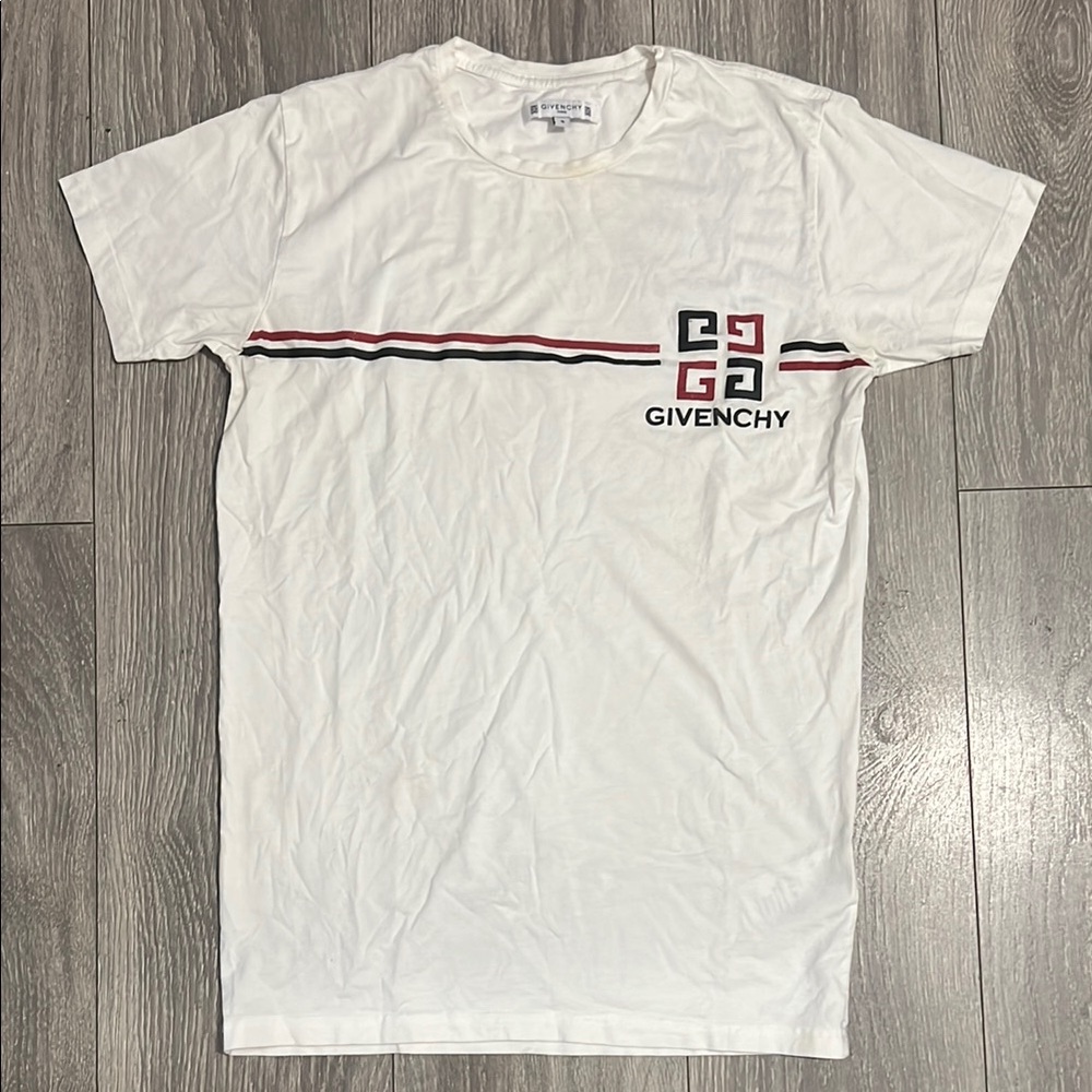 Givenchy T shirt